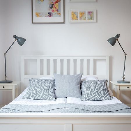 Fragola Budget Apartments & Rooms 克拉科夫 外观 照片