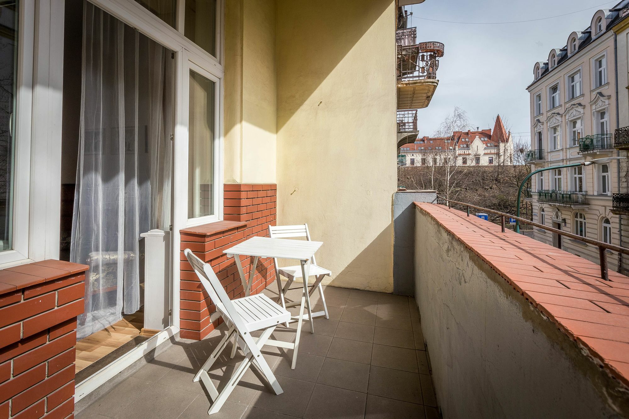 Fragola Budget Apartments & Rooms 克拉科夫 外观 照片