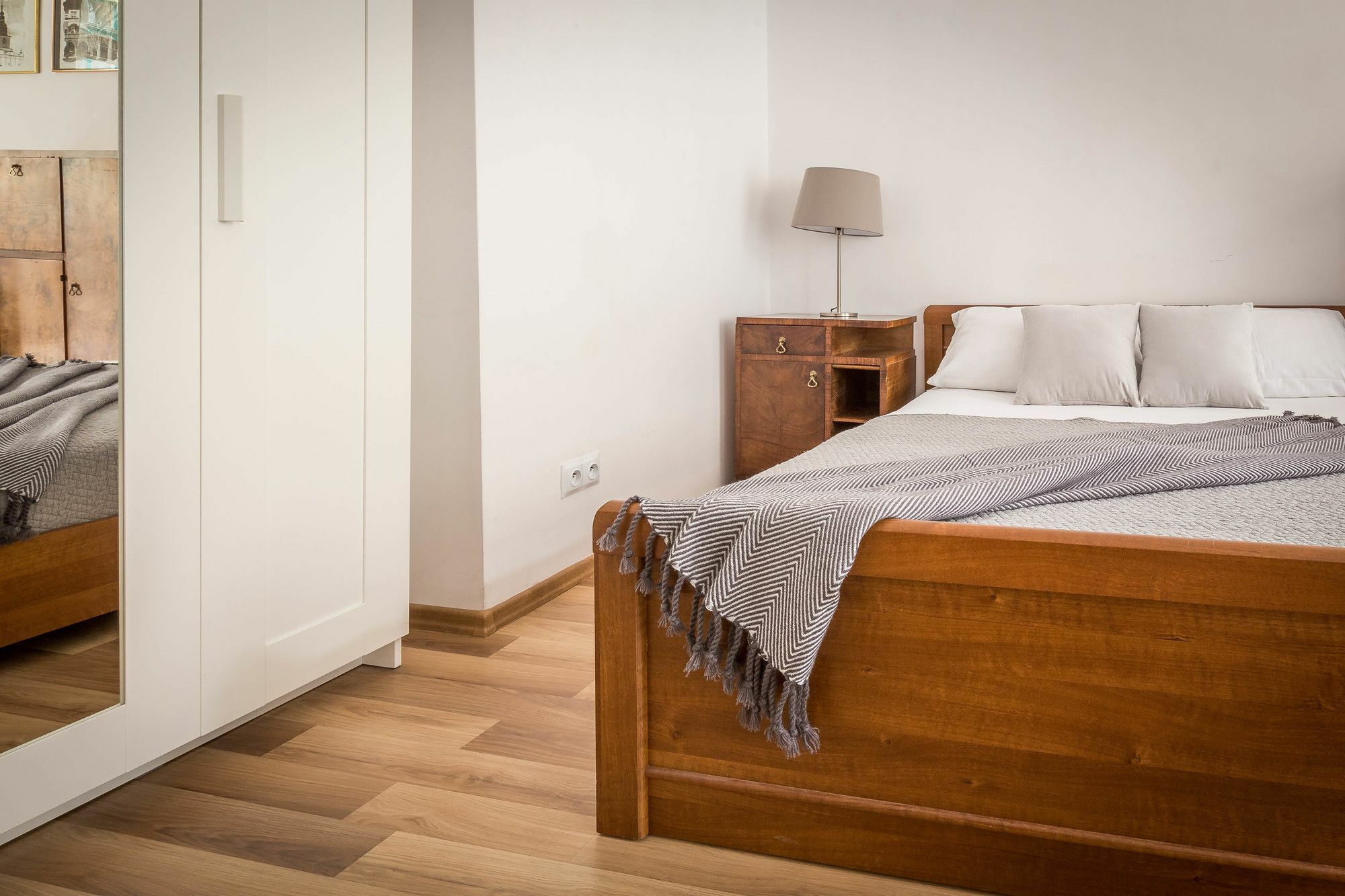 Fragola Budget Apartments & Rooms 克拉科夫 外观 照片
